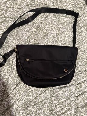 lululemon all night festival bag 5L